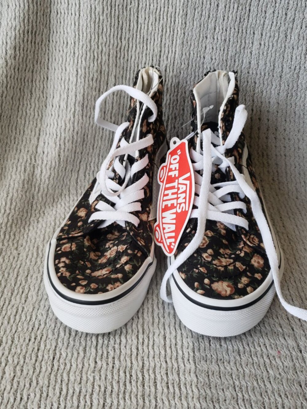 NWT NIB Vans Rose Dreams Sk8 Hi Zip Black White Girls Size 11 - Picture 12 of 15